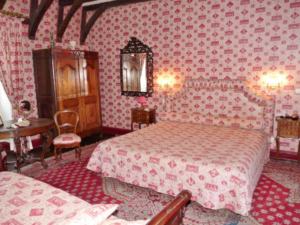 Prieure De Las Canals Hotel Valady Esterno foto