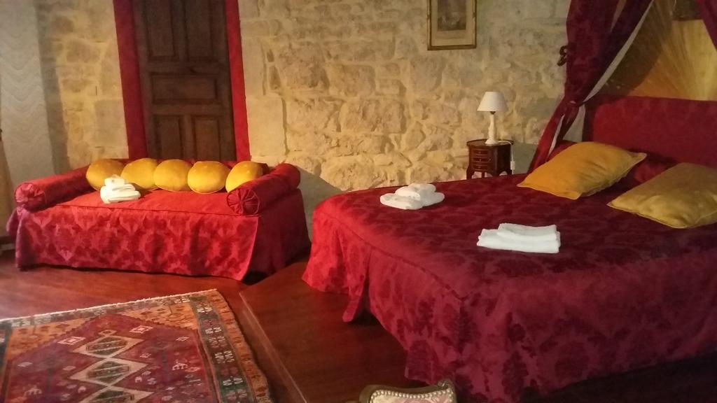 Prieure De Las Canals Hotel Valady Esterno foto